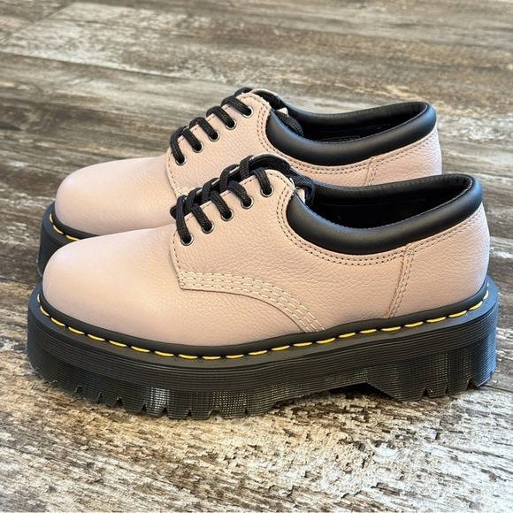 Dr Martens 8053 Quad Platform Oxford Shoes Pale Pink Leather Women US 7 NEW - Picture 11 of 11